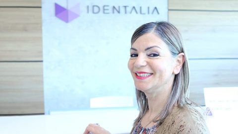 liječenje parodontitsa u poliklinici identalia
